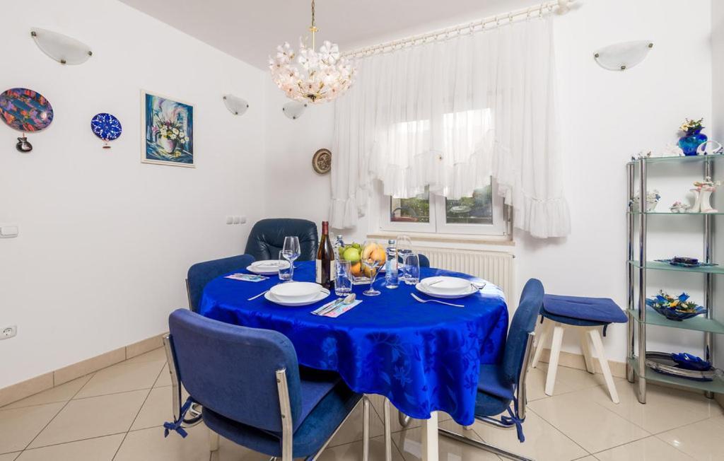 Villa House Noa Malinska Esterno foto